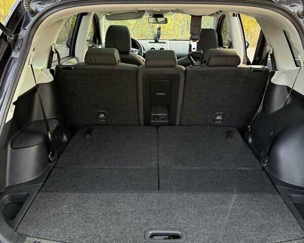 Черный Ниссан Кашкай 2, объемом двигателя 1.5 л и пробегом 265 тыс. км за 10800 $, фото 11 на Automoto.ua