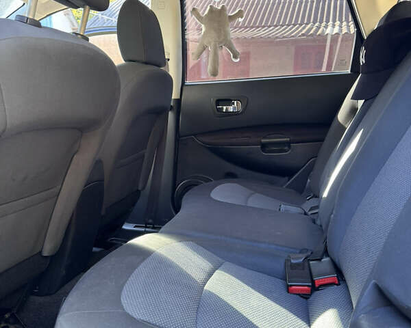 Ниссан Кашкай 2 2011 в Владимир-Волынский на Automoto.ua Черный Ниссан Кашкай 2, объемом двигателя 1.46 л и пробегом 276 тыс. км за 10000 $, фото 9 на Automoto.ua