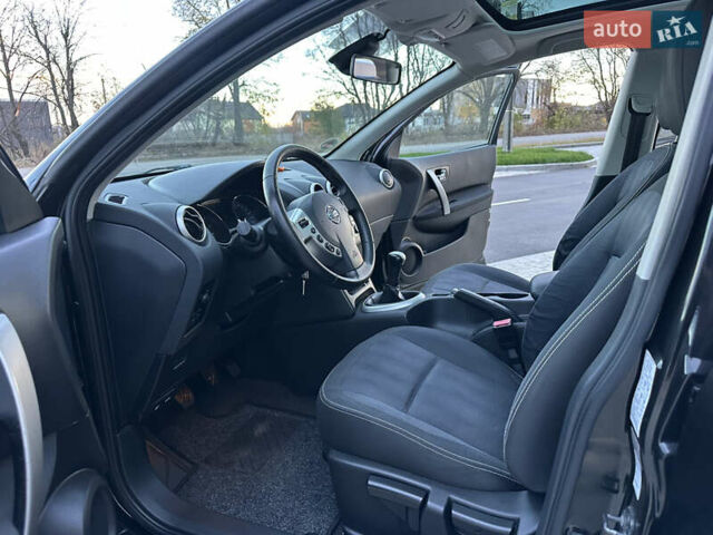 Черный Ниссан Кашкай 2, объемом двигателя 1.6 л и пробегом 203 тыс. км за 10999 $, фото 30 на Automoto.ua