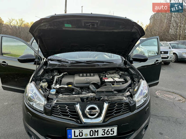 Черный Ниссан Кашкай 2, объемом двигателя 2 л и пробегом 189 тыс. км за 12555 $, фото 58 на Automoto.ua