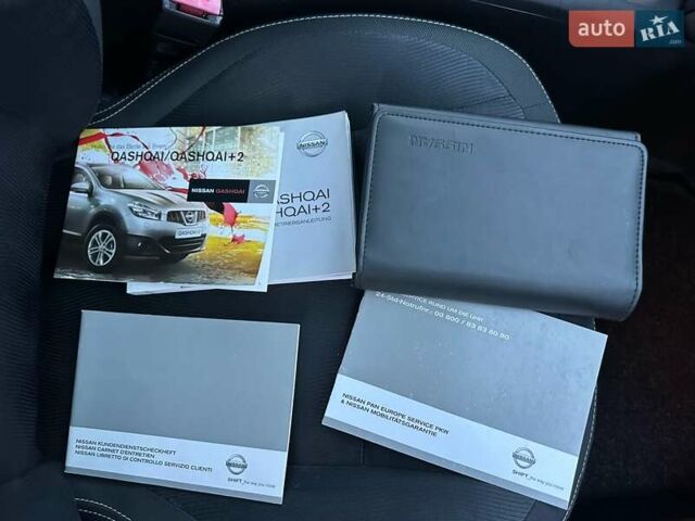 Черный Ниссан Кашкай 2, объемом двигателя 1.6 л и пробегом 203 тыс. км за 10999 $, фото 39 на Automoto.ua