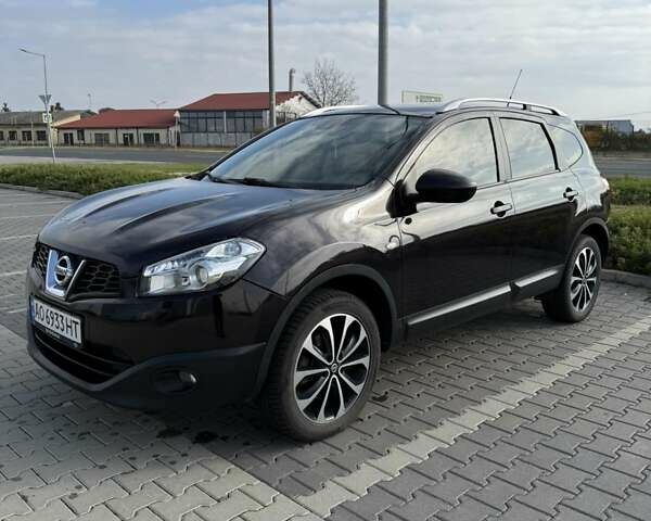 Черный Ниссан Кашкай 2, объемом двигателя 1.5 л и пробегом 265 тыс. км за 10800 $, фото 1 на Automoto.ua