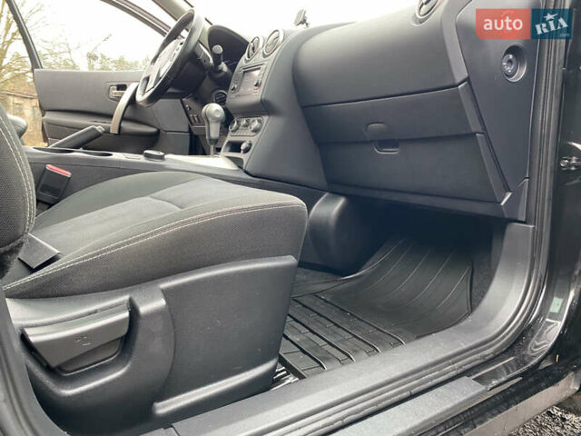 Черный Ниссан Кашкай 2, объемом двигателя 2 л и пробегом 204 тыс. км за 13150 $, фото 52 на Automoto.ua