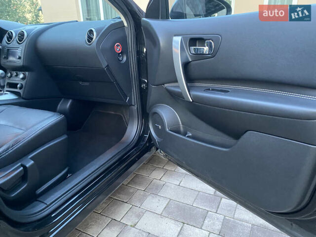 Черный Ниссан Кашкай 2, объемом двигателя 2 л и пробегом 175 тыс. км за 12890 $, фото 17 на Automoto.ua