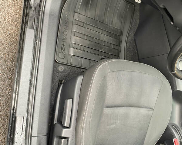 Черный Ниссан Кашкай 2, объемом двигателя 2 л и пробегом 204 тыс. км за 13150 $, фото 19 на Automoto.ua