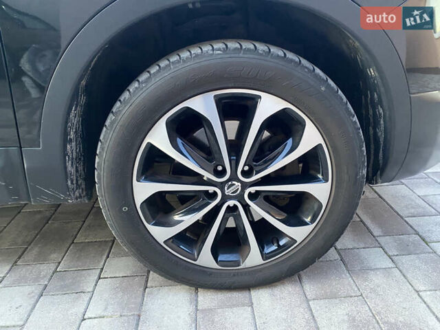 Черный Ниссан Кашкай 2, объемом двигателя 2 л и пробегом 175 тыс. км за 12890 $, фото 30 на Automoto.ua