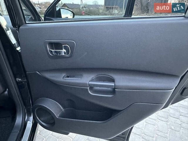 Черный Ниссан Кашкай 2, объемом двигателя 1.6 л и пробегом 203 тыс. км за 10799 $, фото 19 на Automoto.ua