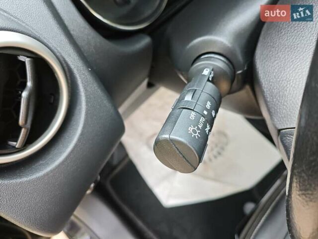 Чорний Ніссан Кашкай 2, об'ємом двигуна 2 л та пробігом 187 тис. км за 13250 $, фото 51 на Automoto.ua