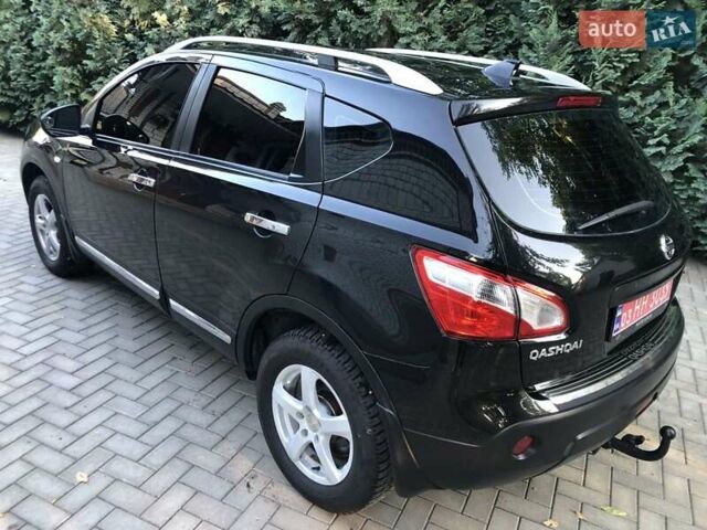 Черный Ниссан Кашкай 2, объемом двигателя 1.6 л и пробегом 189 тыс. км за 10200 $, фото 11 на Automoto.ua