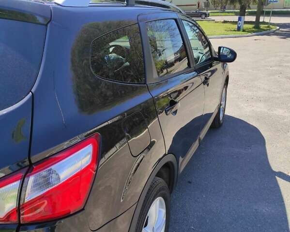 Черный Ниссан Кашкай 2, объемом двигателя 1.6 л и пробегом 185 тыс. км за 13500 $, фото 2 на Automoto.ua