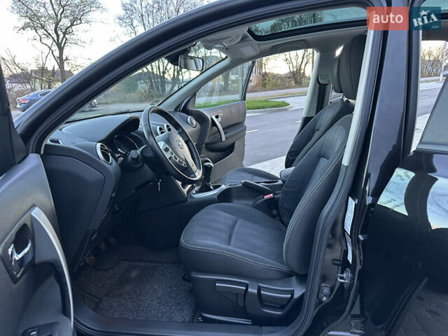 Черный Ниссан Кашкай 2, объемом двигателя 1.6 л и пробегом 203 тыс. км за 10799 $, фото 26 на Automoto.ua