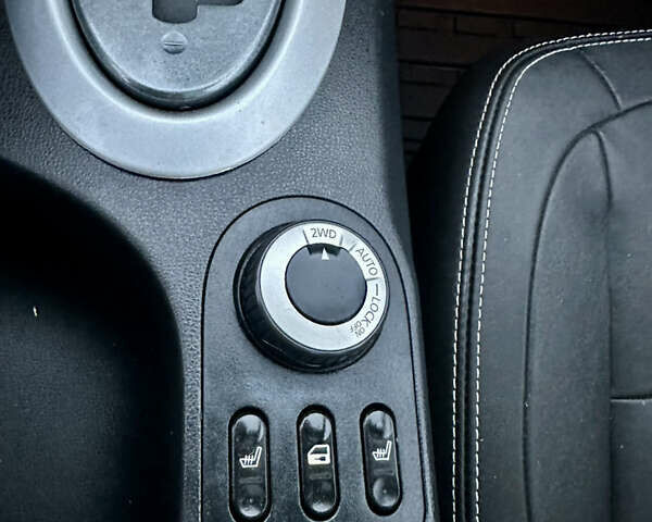 Черный Ниссан Кашкай 2, объемом двигателя 2 л и пробегом 189 тыс. км за 12555 $, фото 62 на Automoto.ua