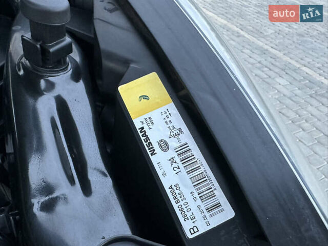 Черный Ниссан Кашкай 2, объемом двигателя 1.6 л и пробегом 203 тыс. км за 10799 $, фото 35 на Automoto.ua