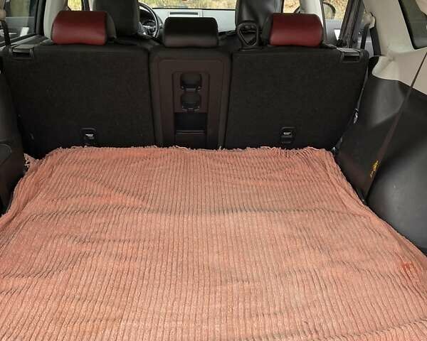 Черный Ниссан Кашкай 2, объемом двигателя 1.5 л и пробегом 257 тыс. км за 10200 $, фото 9 на Automoto.ua