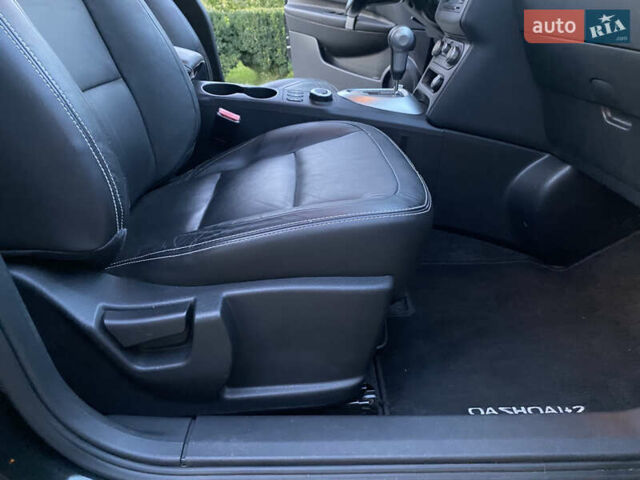 Черный Ниссан Кашкай 2, объемом двигателя 2 л и пробегом 175 тыс. км за 12890 $, фото 18 на Automoto.ua