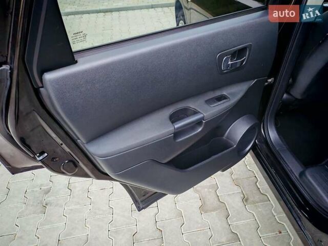 Черный Ниссан Кашкай 2, объемом двигателя 1.5 л и пробегом 229 тыс. км за 10900 $, фото 34 на Automoto.ua