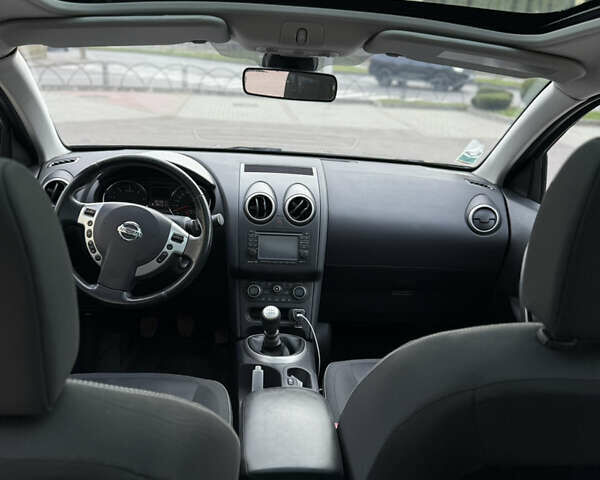 Ниссан Кашкай 2 2011 в Луцке на Automoto.ua Черный Ниссан Кашкай 2, объемом двигателя 2 л и пробегом 207 тыс. км за 11500 $, фото 9 на Automoto.ua