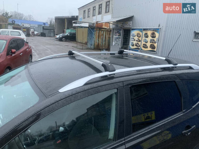 Черный Ниссан Кашкай 2, объемом двигателя 1.6 л и пробегом 212 тыс. км за 10800 $, фото 7 на Automoto.ua