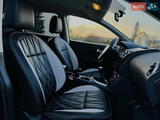 Черный Ниссан Кашкай 2, объемом двигателя 1.5 л и пробегом 154 тыс. км за 11950 $, фото 64 на Automoto.ua