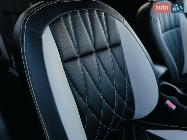 Черный Ниссан Кашкай 2, объемом двигателя 1.5 л и пробегом 154 тыс. км за 11950 $, фото 65 на Automoto.ua