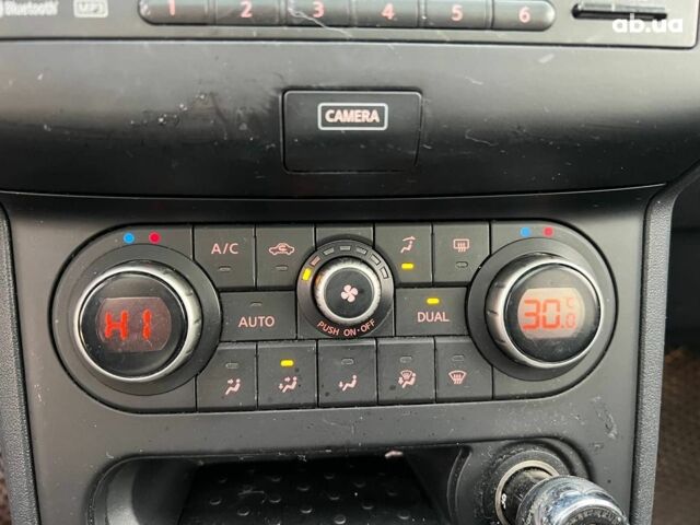 Чорний Ніссан Кашкай 2, об'ємом двигуна 1.5 л та пробігом 277 тис. км за 10890 $, фото 29 на Automoto.ua