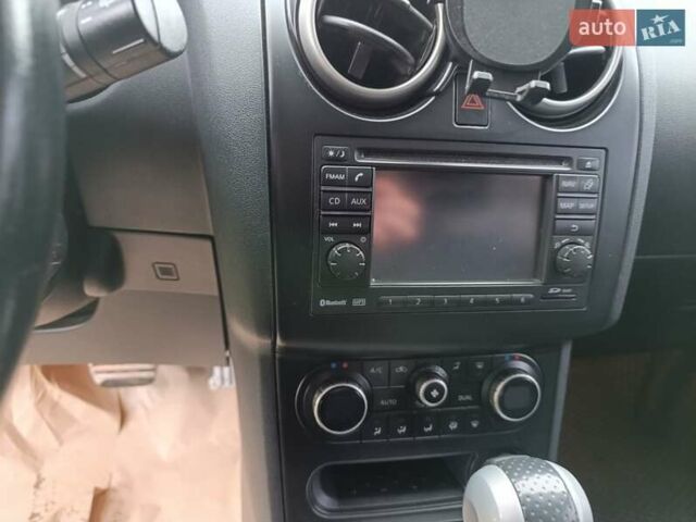 Черный Ниссан Кашкай 2, объемом двигателя 2 л и пробегом 221 тыс. км за 12700 $, фото 40 на Automoto.ua