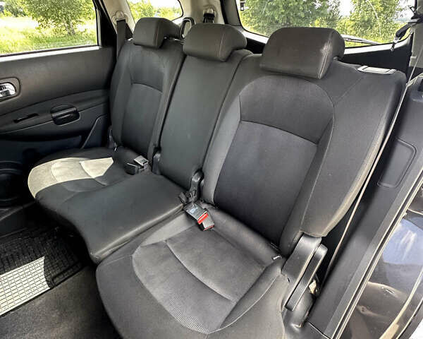 Черный Ниссан Кашкай 2, объемом двигателя 1.6 л и пробегом 191 тыс. км за 11600 $, фото 16 на Automoto.ua