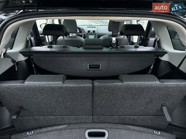 Черный Ниссан Кашкай 2, объемом двигателя 1.6 л и пробегом 211 тыс. км за 11500 $, фото 21 на Automoto.ua