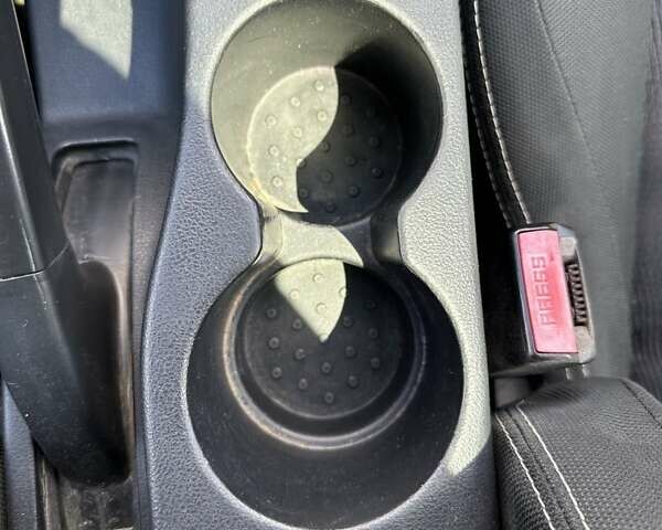 Черный Ниссан Кашкай 2, объемом двигателя 1.6 л и пробегом 191 тыс. км за 11600 $, фото 33 на Automoto.ua