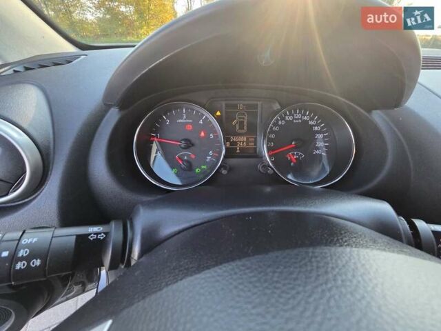 Ниссан Кашкай 2 2012 в Калуше на Automoto.ua Черный Ниссан Кашкай 2, объемом двигателя 1.5 л и пробегом 246 тыс. км за 10900 $, фото 15 на Automoto.ua