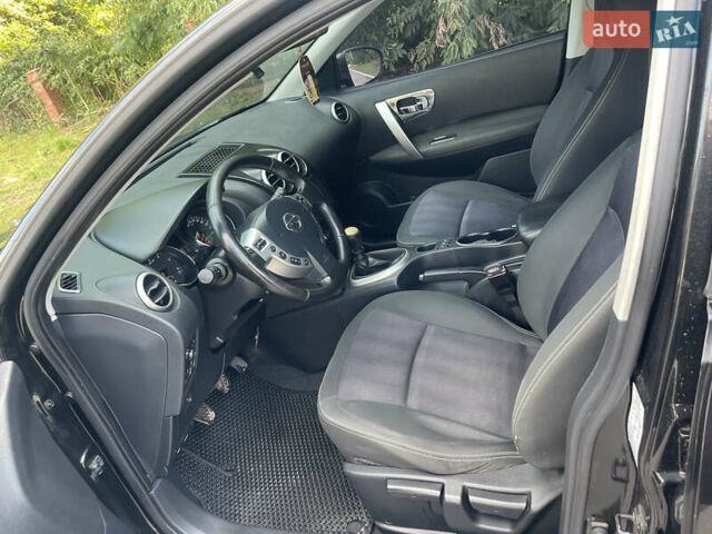 Чорний Ніссан Кашкай 2, об'ємом двигуна 1.6 л та пробігом 236 тис. км за 9700 $, фото 7 на Automoto.ua