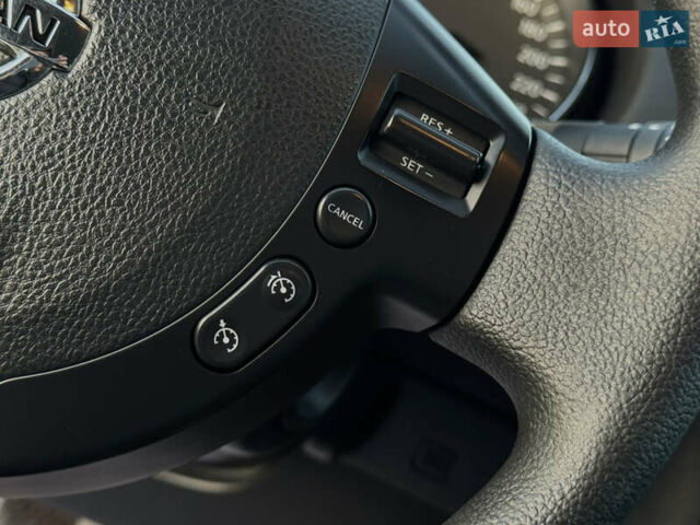 Черный Ниссан Кашкай 2, объемом двигателя 1.5 л и пробегом 154 тыс. км за 11950 $, фото 44 на Automoto.ua