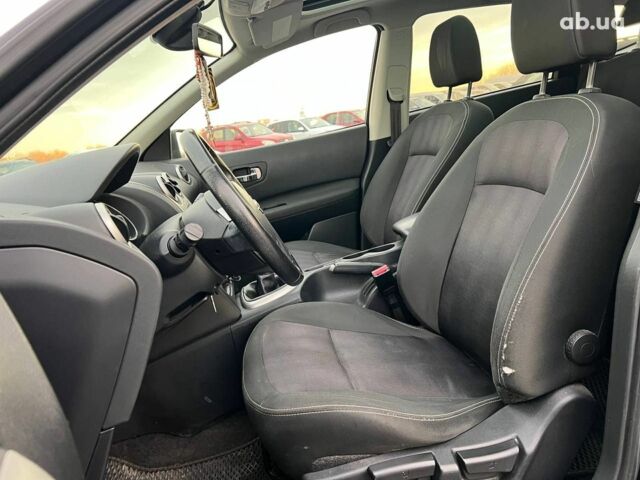 Чорний Ніссан Кашкай 2, об'ємом двигуна 1.5 л та пробігом 277 тис. км за 10890 $, фото 17 на Automoto.ua