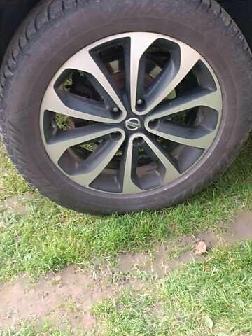 Черный Ниссан Кашкай 2, объемом двигателя 1.5 л и пробегом 275 тыс. км за 10800 $, фото 28 на Automoto.ua