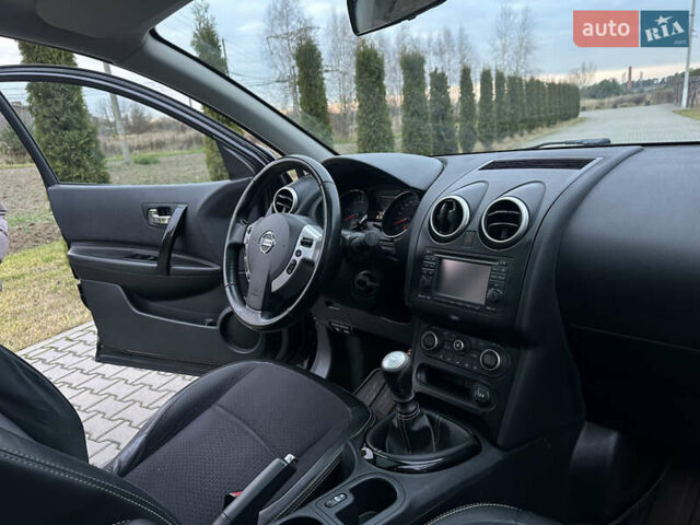 Черный Ниссан Кашкай 2, объемом двигателя 1.6 л и пробегом 211 тыс. км за 11500 $, фото 35 на Automoto.ua