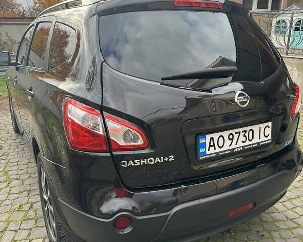 Чорний Ніссан Кашкай 2, об'ємом двигуна 1.6 л та пробігом 196 тис. км за 9999 $, фото 3 на Automoto.ua