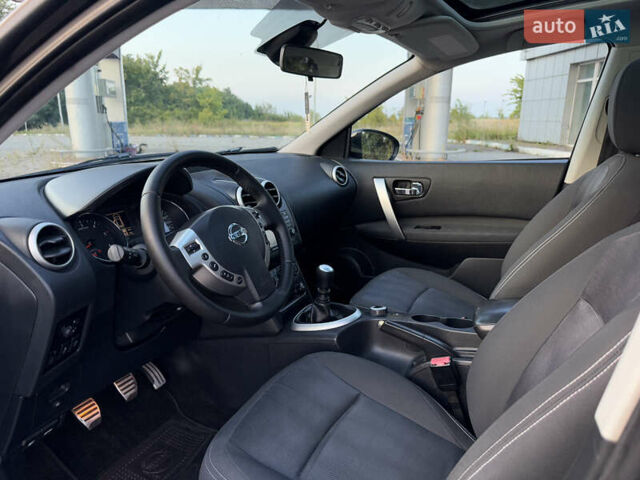 Чорний Ніссан Кашкай 2, об'ємом двигуна 1.6 л та пробігом 175 тис. км за 12400 $, фото 29 на Automoto.ua