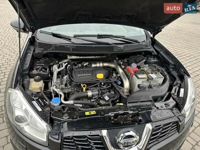 Черный Ниссан Кашкай 2, объемом двигателя 1.6 л и пробегом 232 тыс. км за 10350 $, фото 41 на Automoto.ua