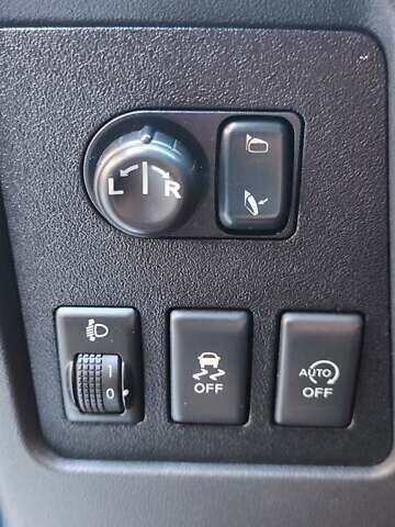 Ниссан Кашкай 2 2012 в Гоще на Automoto.ua Черный Ниссан Кашкай 2, объемом двигателя 1.6 л и пробегом 253 тыс. км за 12999 $, фото 10 на Automoto.ua