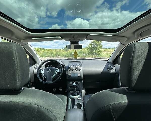 Черный Ниссан Кашкай 2, объемом двигателя 1.6 л и пробегом 191 тыс. км за 11600 $, фото 32 на Automoto.ua