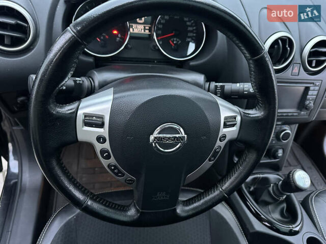 Черный Ниссан Кашкай 2, объемом двигателя 1.6 л и пробегом 211 тыс. км за 11500 $, фото 36 на Automoto.ua