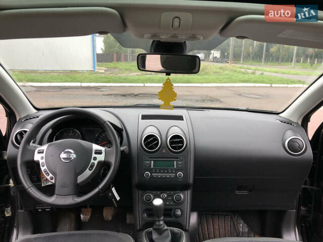 Чорний Ніссан Кашкай 2, об'ємом двигуна 1.6 л та пробігом 233 тис. км за 10999 $, фото 27 на Automoto.ua