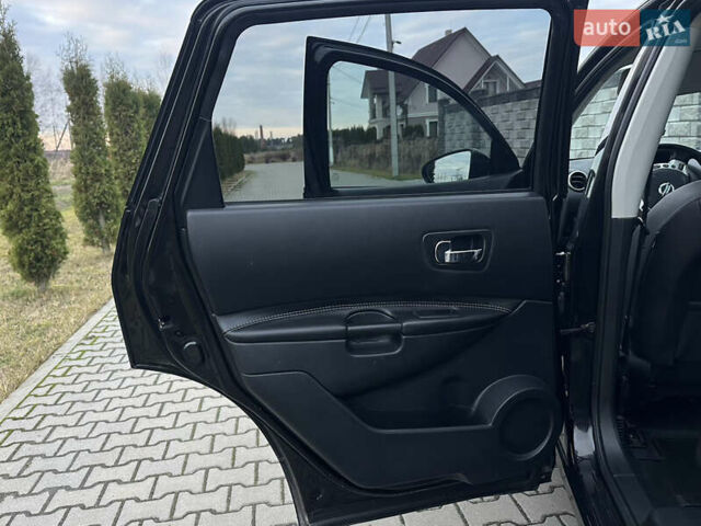 Черный Ниссан Кашкай 2, объемом двигателя 1.6 л и пробегом 211 тыс. км за 11500 $, фото 26 на Automoto.ua