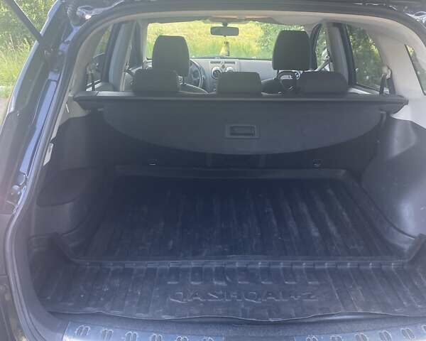 Ниссан Кашкай 2 2012 в Шостке на Automoto.ua Черный Ниссан Кашкай 2, объемом двигателя 2 л и пробегом 167 тыс. км за 12000 $, фото 2 на Automoto.ua