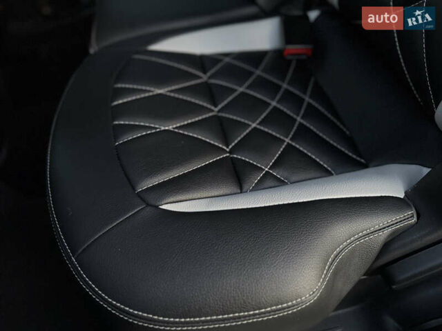 Черный Ниссан Кашкай 2, объемом двигателя 1.5 л и пробегом 154 тыс. км за 11950 $, фото 78 на Automoto.ua