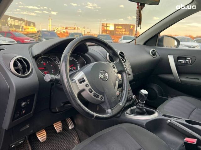 Чорний Ніссан Кашкай 2, об'ємом двигуна 1.5 л та пробігом 277 тис. км за 10890 $, фото 16 на Automoto.ua