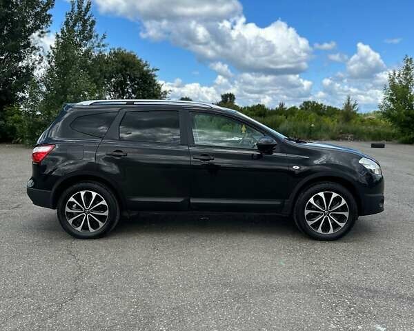 Черный Ниссан Кашкай 2, объемом двигателя 1.6 л и пробегом 191 тыс. км за 11600 $, фото 4 на Automoto.ua