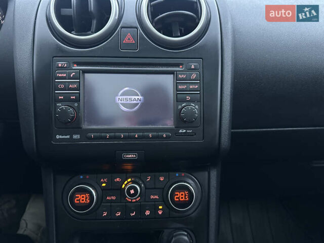 Черный Ниссан Кашкай 2, объемом двигателя 1.6 л и пробегом 211 тыс. км за 11500 $, фото 41 на Automoto.ua