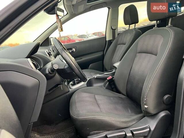 Черный Ниссан Кашкай 2, объемом двигателя 1.5 л и пробегом 277 тыс. км за 10890 $, фото 17 на Automoto.ua