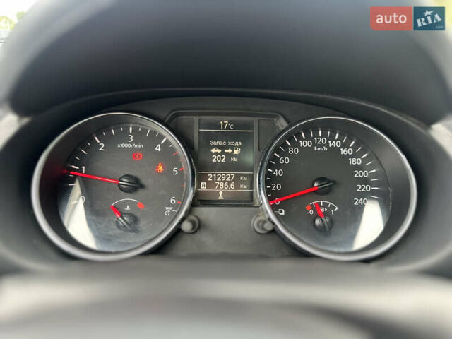 Чорний Ніссан Кашкай 2, об'ємом двигуна 1.5 л та пробігом 212 тис. км за 11550 $, фото 26 на Automoto.ua